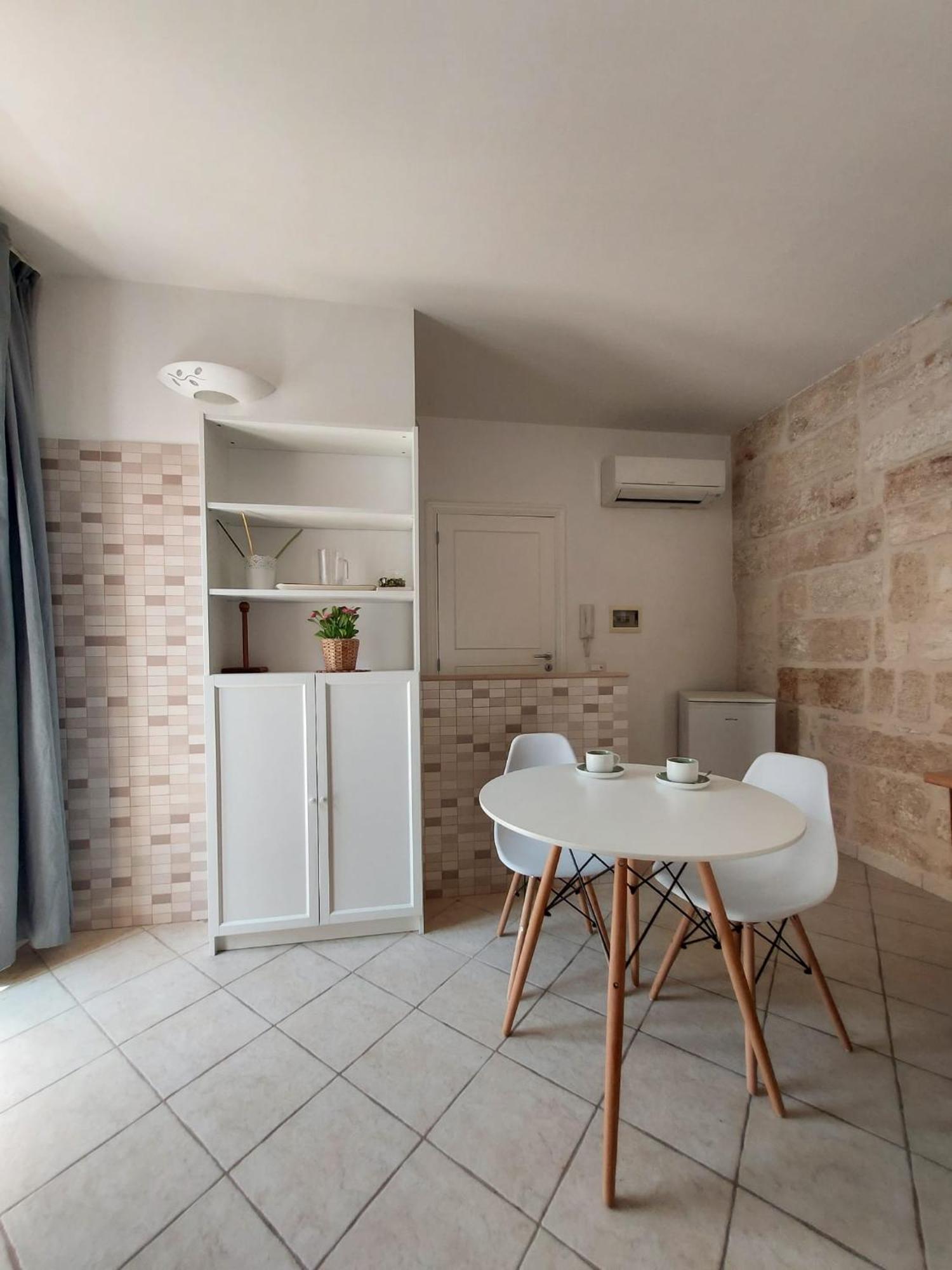 Dimora Trinity - Central Rooms Polignano a Mare Exterior photo